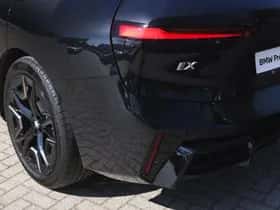 BMW iX (2025) thumbnail 33