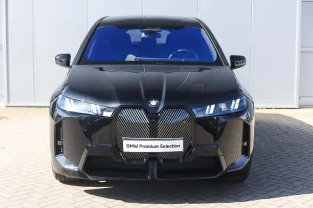 BMW iX (2025) thumbnail 5