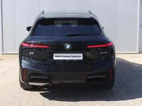 BMW iX (2025) thumbnail 6