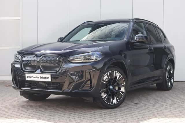 BMW iX3 (2024) thumbnail 1