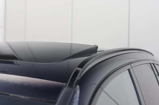 BMW iX3 (2024) thumbnail 4