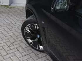 BMW iX3 (2024) thumbnail 35