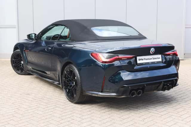 BMW M4 (2023) thumbnail 2