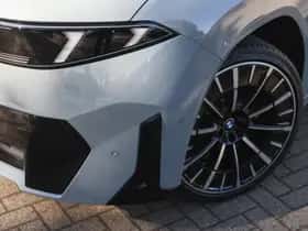 BMW iX3 (2026) thumbnail 29