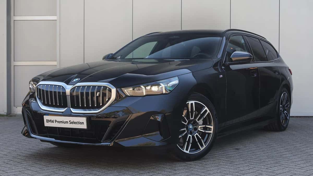 BMW i5 (2026) — foto 1