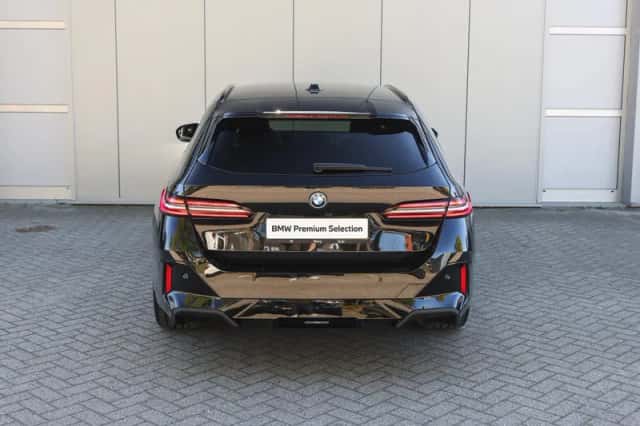 BMW i5 (2026) thumbnail 6