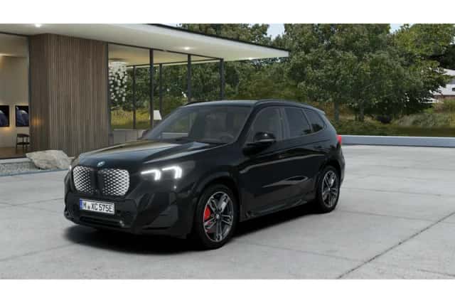BMW iX1 (2026) thumbnail 1