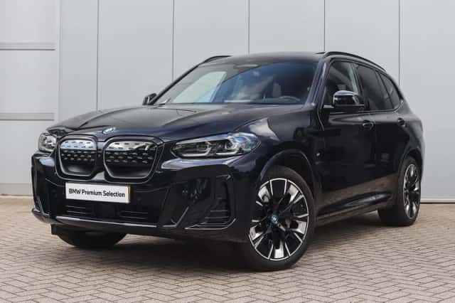 BMW iX3 (2023) thumbnail 1