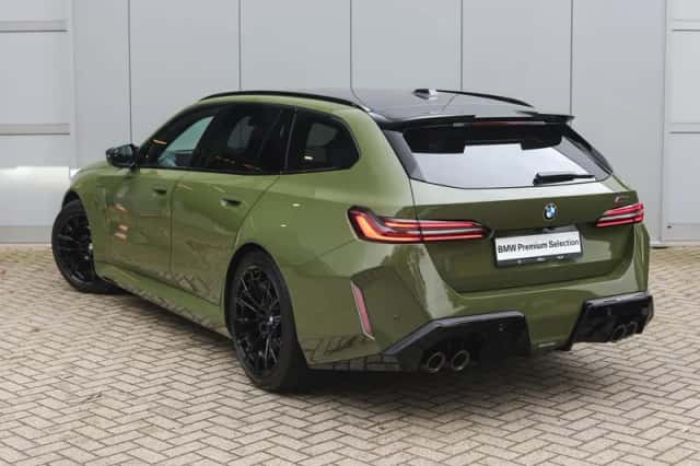 BMW M5 (2025) thumbnail 2