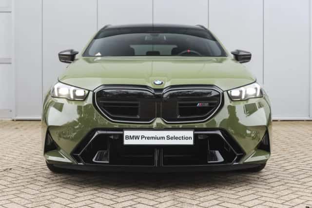 BMW M5 (2025) thumbnail 5