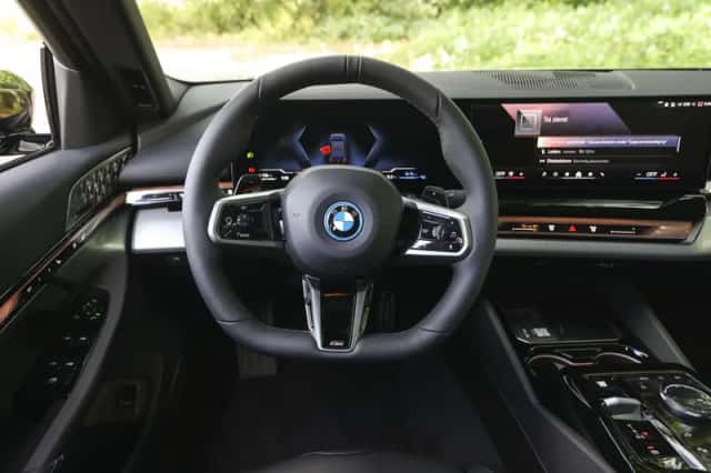 BMW 5-Serie (2026) thumbnail 3