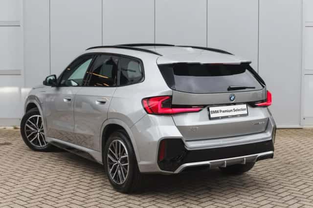 BMW X1 (2025) thumbnail 2