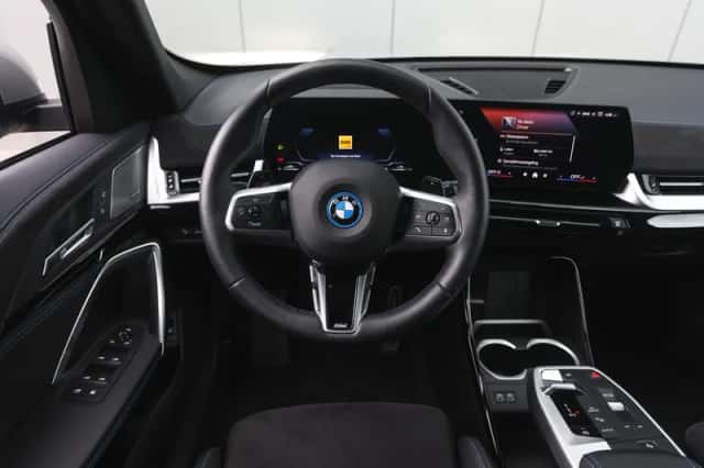 BMW X1 (2025) thumbnail 3