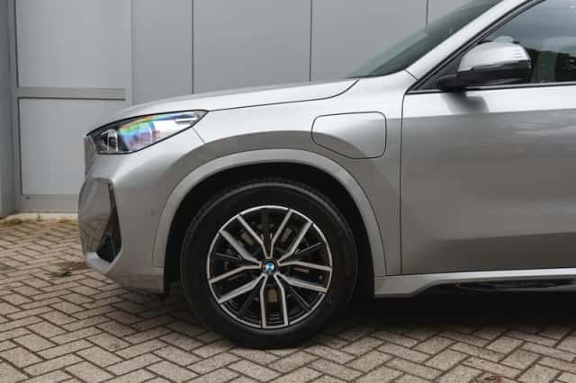 BMW X1 (2025) thumbnail 5