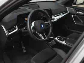 BMW X1 (2025) thumbnail 10