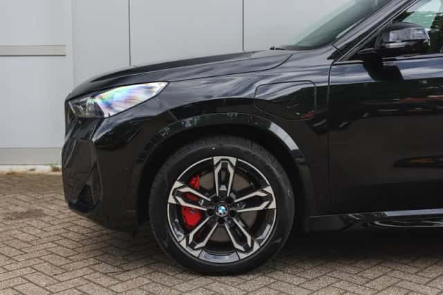 BMW X1 (2025) thumbnail 4