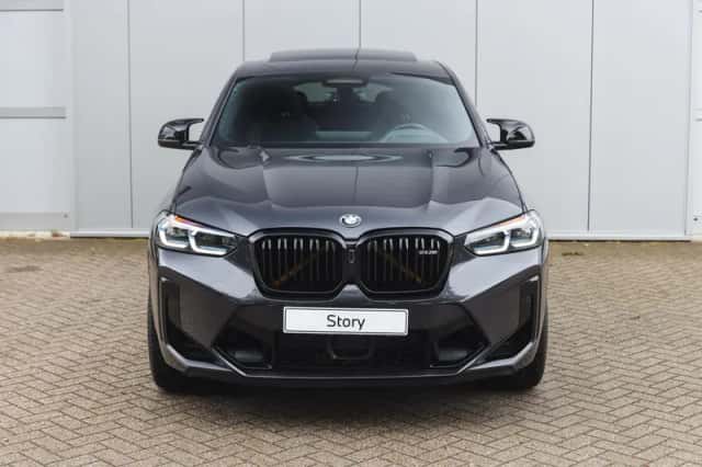 BMW X4 (2022) thumbnail 6