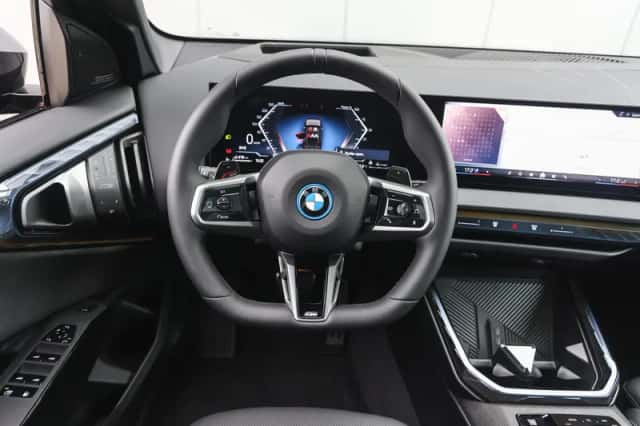BMW X3 (2025) thumbnail 3