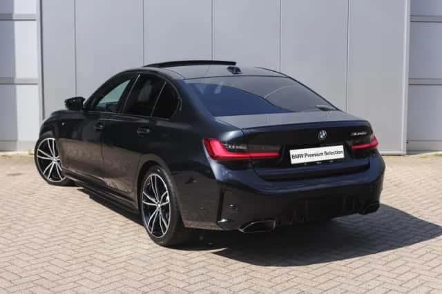 BMW 3-Serie (2024) thumbnail 2