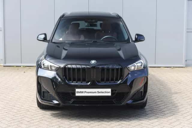BMW X1 (2025) thumbnail 6