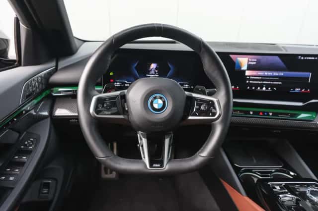 BMW 5-Serie (2024) thumbnail 3