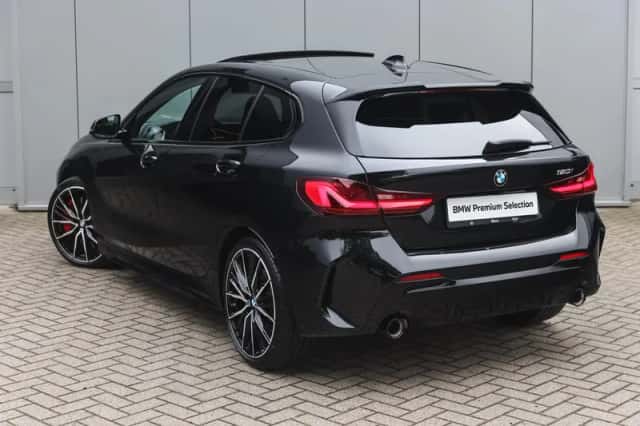 BMW 1-Serie (2024) thumbnail 2