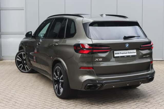 BMW X5 (2025) thumbnail 2