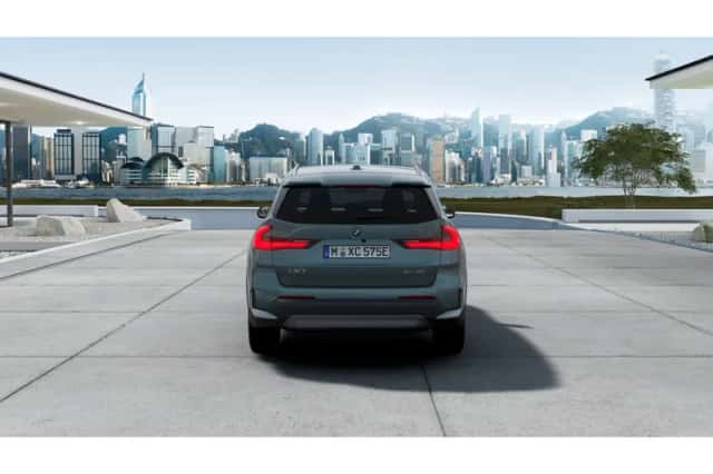 BMW iX1 (2026) thumbnail 6