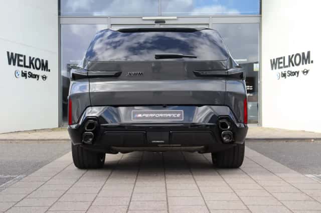 BMW XM (2026) thumbnail 5