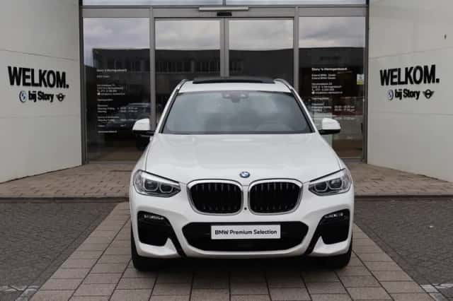BMW X3 (2020) thumbnail 3