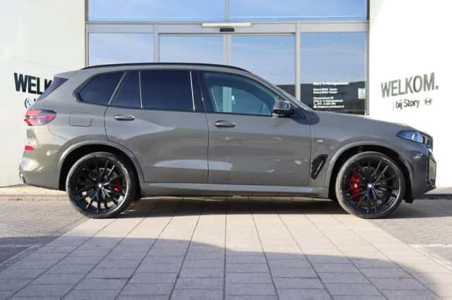 BMW X5 (2026) thumbnail 6
