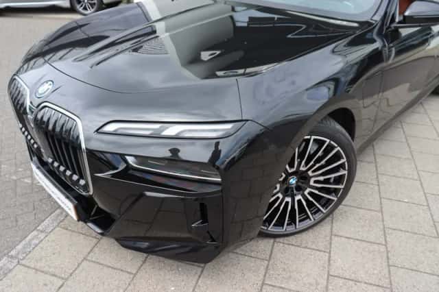 BMW 7-Serie (2026) thumbnail 2