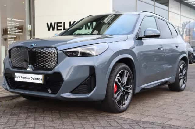 BMW iX1 (2026) thumbnail 5