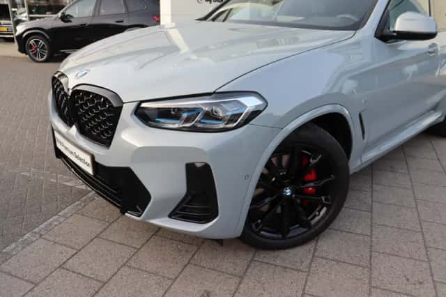 BMW X4 (2026) thumbnail 3