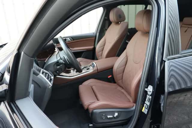 BMW X5 (2025) thumbnail 4