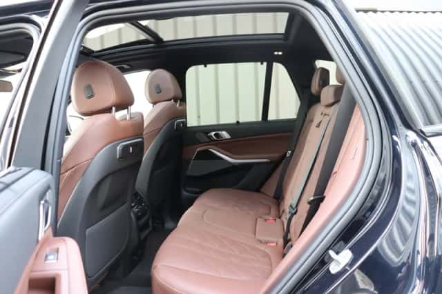 BMW X5 (2025) thumbnail 6