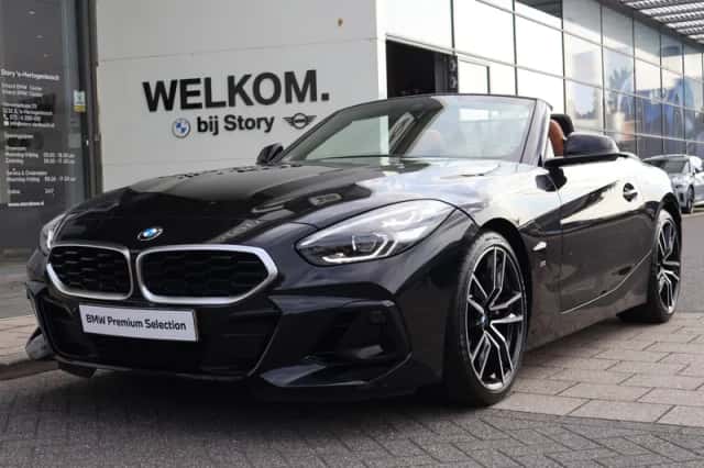 BMW Z4 (2025) thumbnail 5