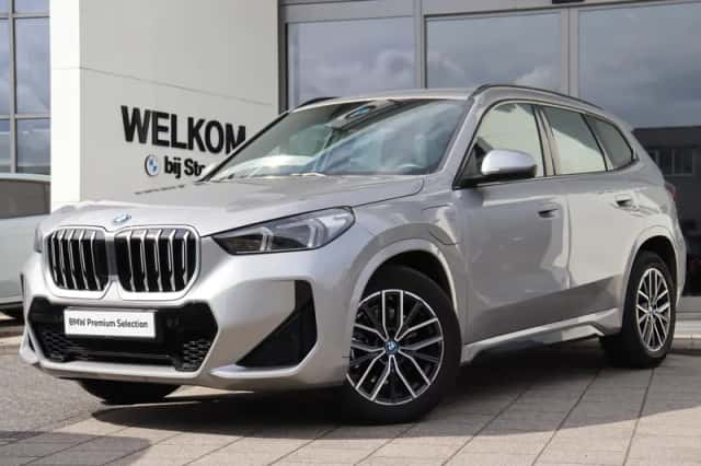 BMW X1 (2024) thumbnail 1