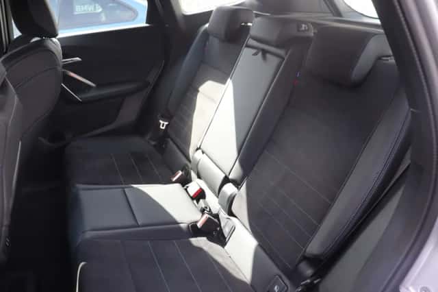 BMW X1 (2024) thumbnail 6