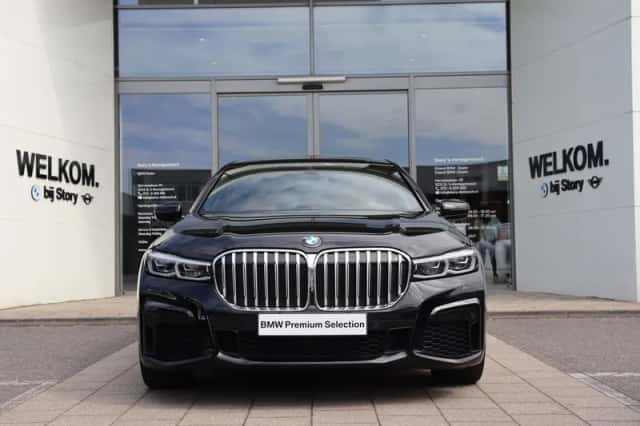 BMW 7-Serie (2021) thumbnail 2