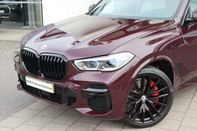 BMW X5 (2022) thumbnail 2