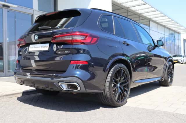 BMW X5 (2023) thumbnail 6