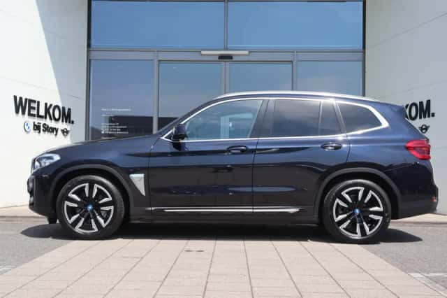 BMW iX3 (2021) thumbnail 6