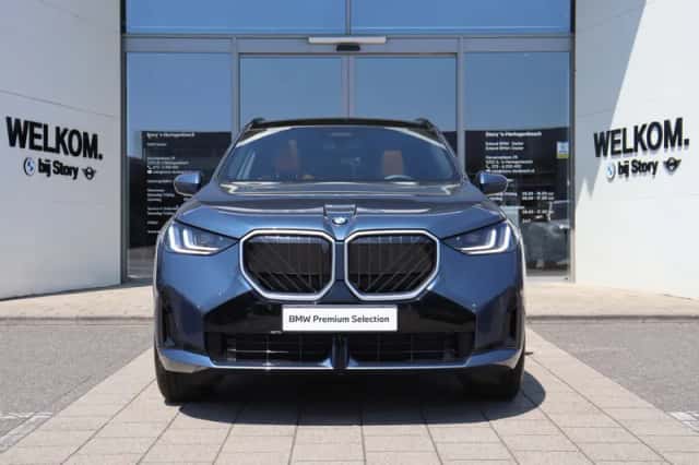 BMW X3 (2026) thumbnail 2