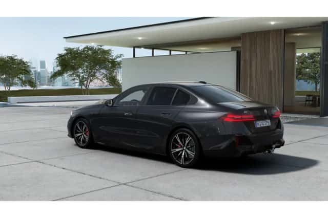 BMW i5 (2026) thumbnail 2