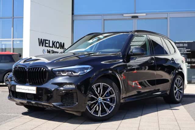 BMW X5 (2022) thumbnail 1