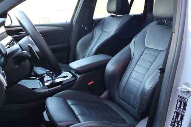 BMW X4 (2021) thumbnail 3