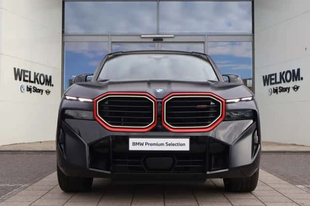 BMW XM (2023) thumbnail 3