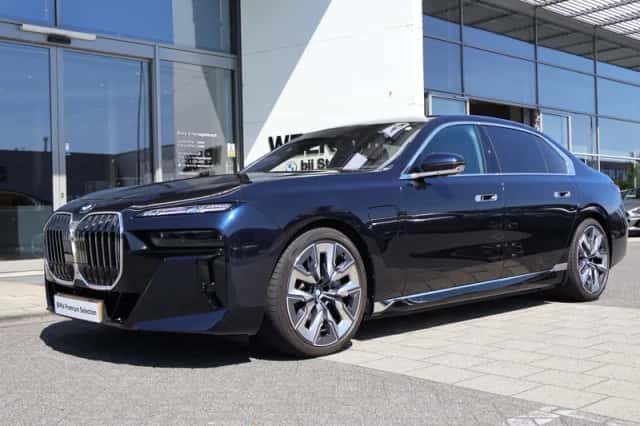 BMW 7-Serie (2025) thumbnail 3