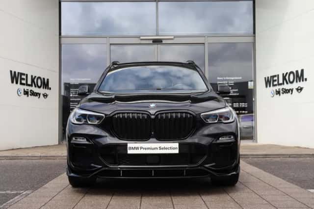 BMW X5 (2020) thumbnail 2